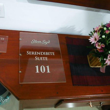 Silver Sign Hotel Katugastota Екстер'єр фото