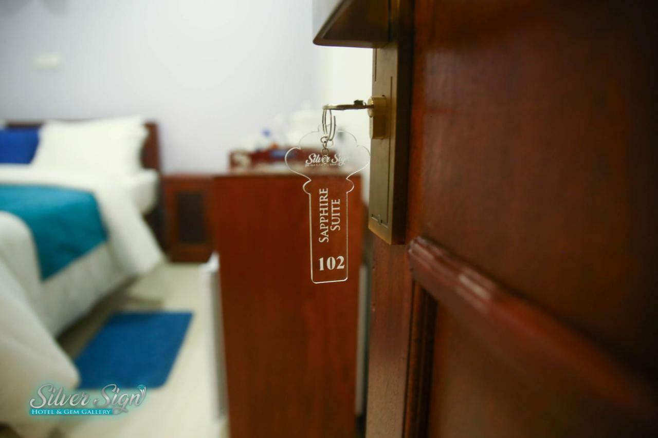 Silver Sign Hotel Katugastota Екстер'єр фото