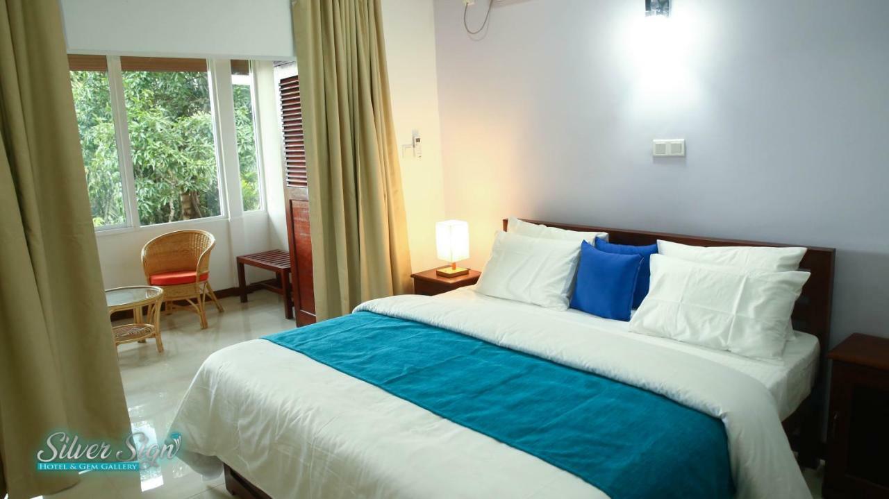 Silver Sign Hotel Katugastota Екстер'єр фото