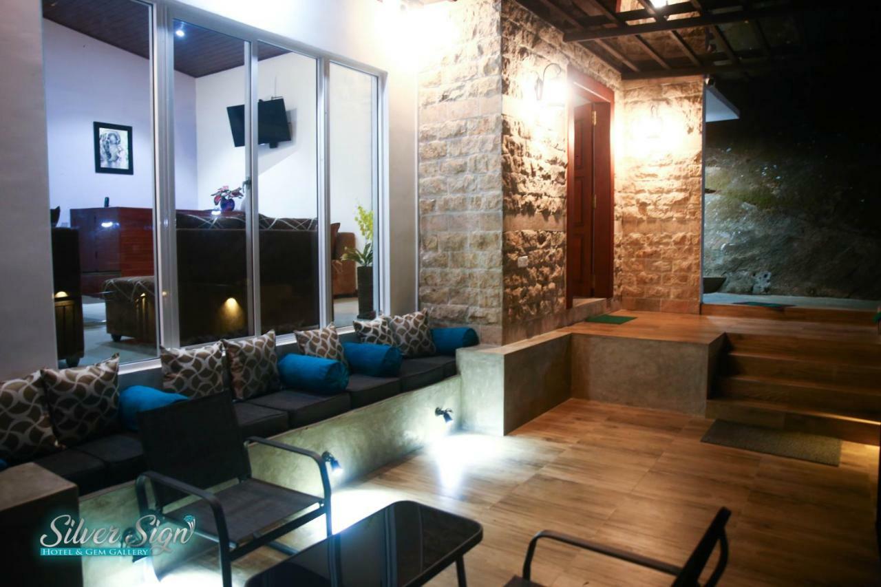 Silver Sign Hotel Katugastota Екстер'єр фото