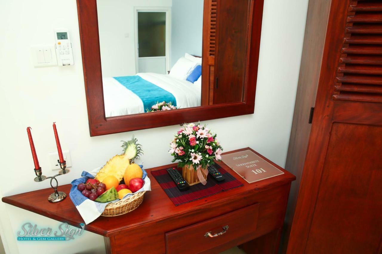 Silver Sign Hotel Katugastota Екстер'єр фото